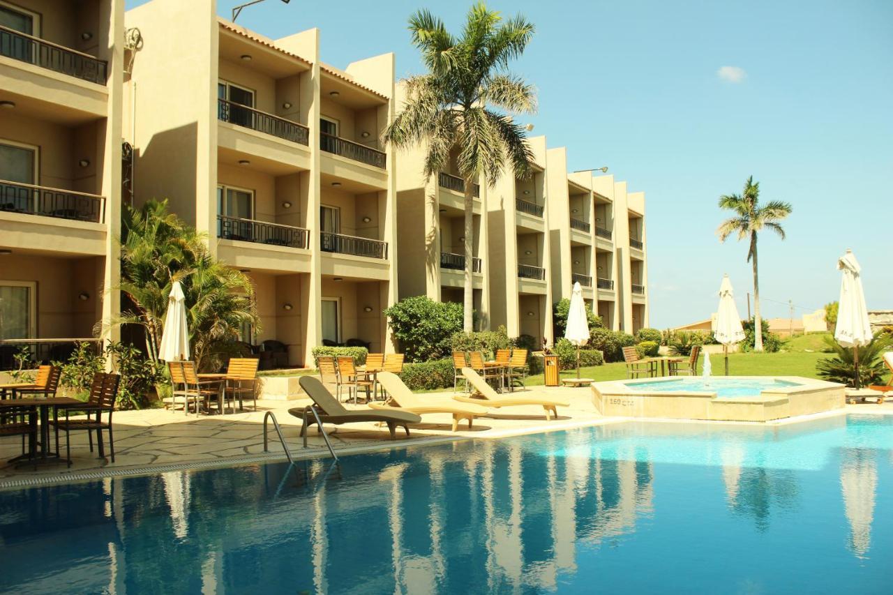 Panacea Suites Hotel 보르그 엘 아랍 외부 사진