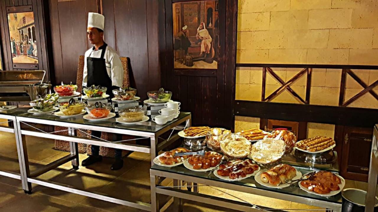 Panacea Suites Hotel 보르그 엘 아랍 외부 사진