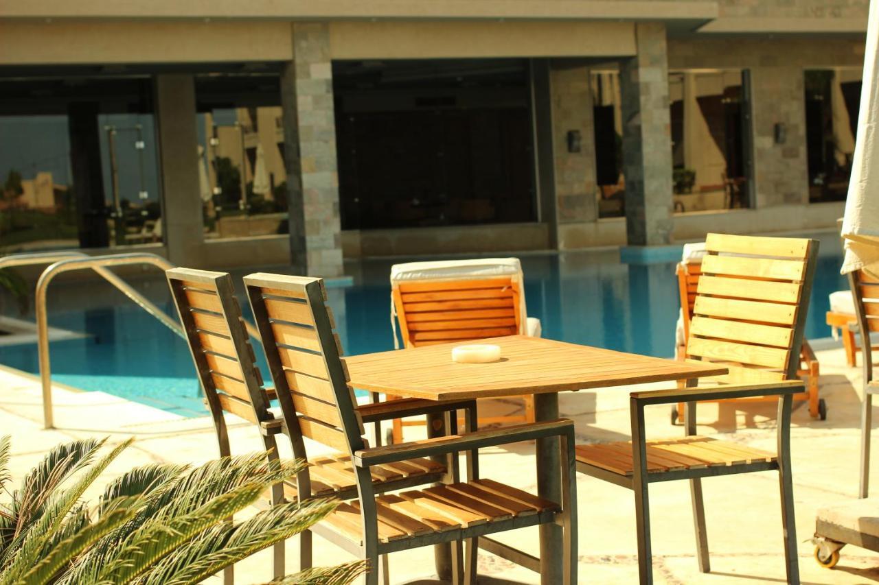 Panacea Suites Hotel 보르그 엘 아랍 외부 사진