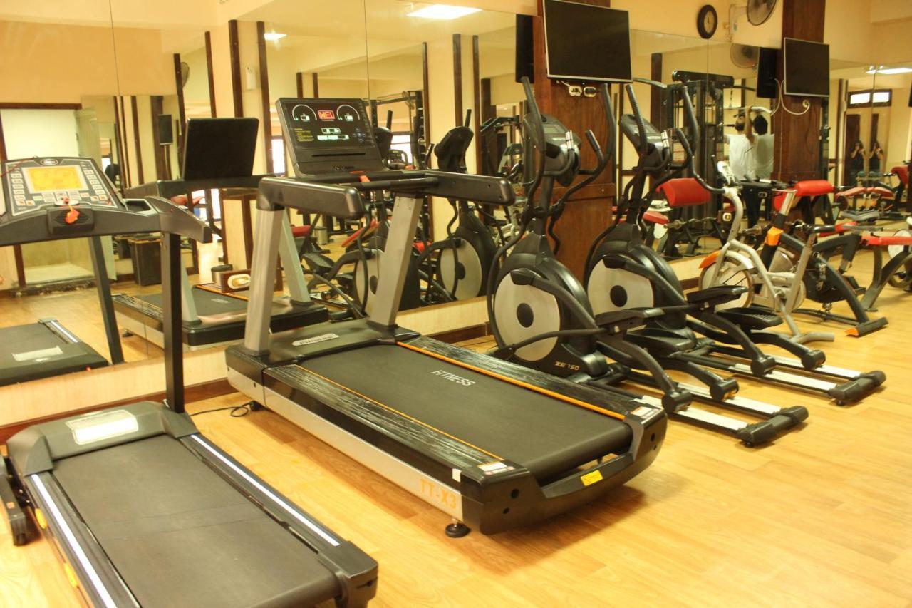 Panacea Suites Hotel 보르그 엘 아랍 외부 사진